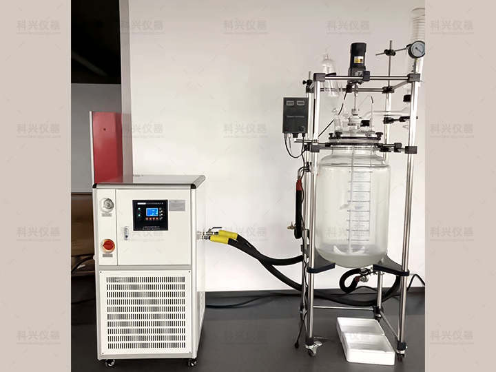 上?？婆d儀器與某公司合作